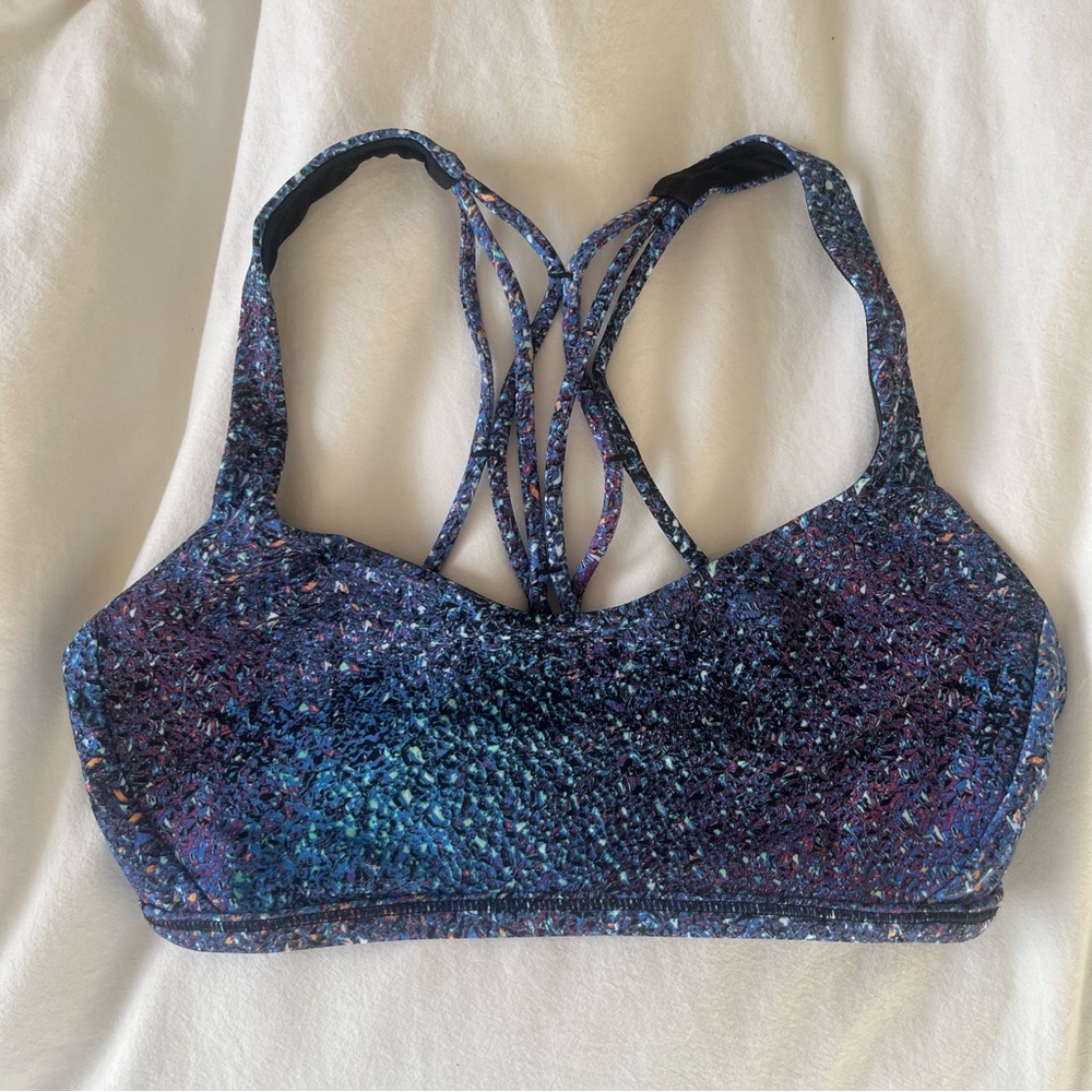 Lululemon light support sports bra